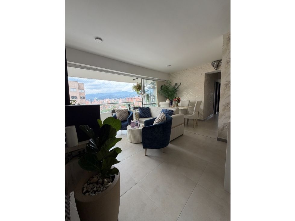 Apartamento en venta Antioquia Medellín Ferreni 99 m2 Habitaciones 3 Baños 2 Garajes 2 Precio $850000000