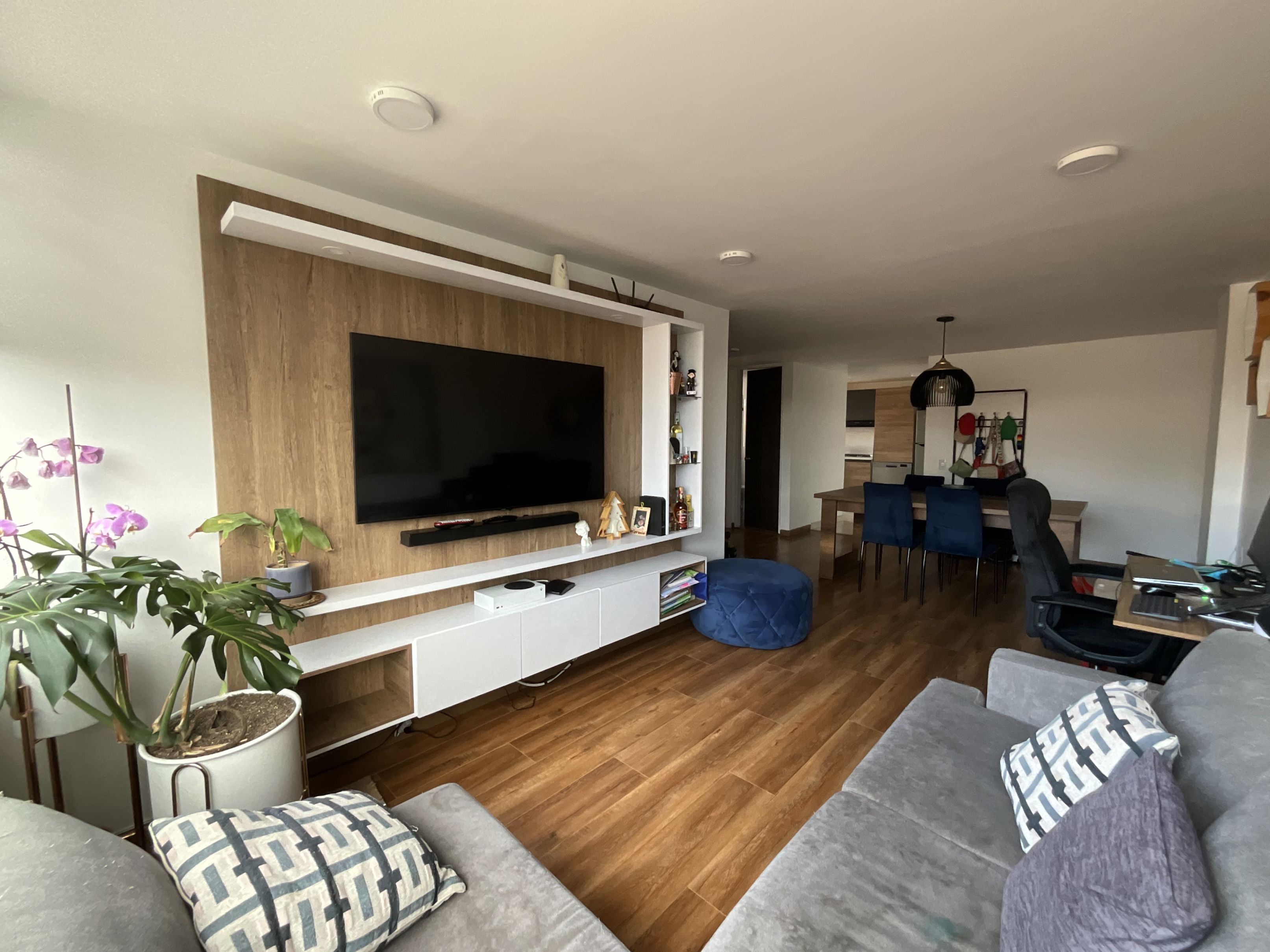 Apartamento en venta Cundinamarca Bogotá Iberia 67 m2 Habitaciones 3 Baños 2 Garajes 1 Precio $370000000