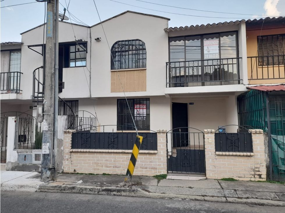 Casa en arriendo Valle Del Cauca Jamundí Riveras Del Rosario 75 m2 Habitaciones 3 Baños 3 Garajes 0 Precio $950000