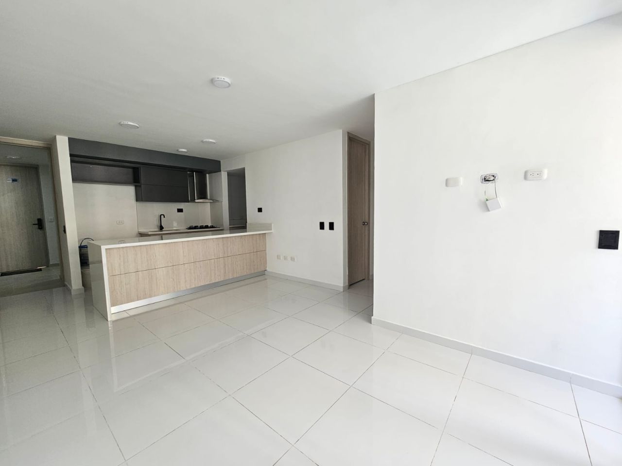 Apartamento en arriendo o venta Atlántico Barranquilla Villa Carolina 70 m2 Habitaciones 3 Baños 2 Garajes 1 Precio venta $520000000 Precio arriendo $3100000