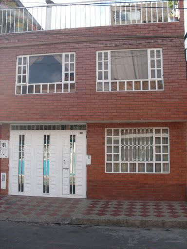 Casa en venta Cundinamarca Bogotá Super Manzana 14 342 m2 Habitaciones 6 Baños 2 Garajes 0 Precio $900000000