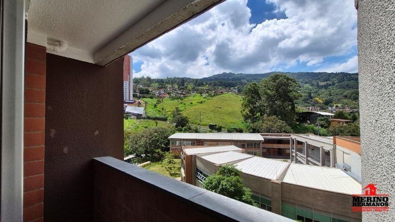 Apartamento en venta Antioquia Medellín Blanquizal 54 m2 Habitaciones 3 Baños 1 Garajes 0 Precio $220000000