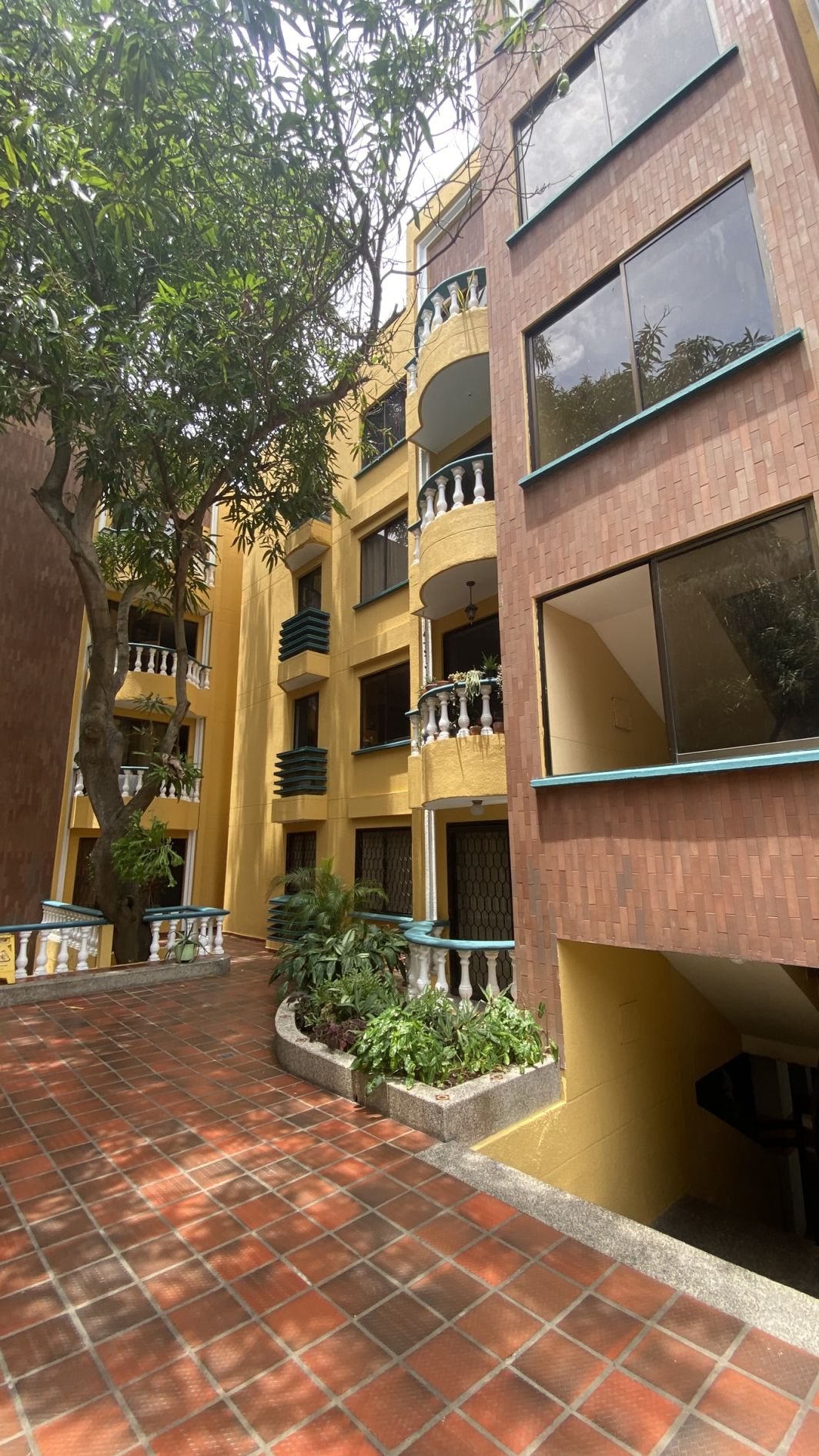Apartamento en venta Atlántico Barranquilla El Prado 117 m2 Habitaciones 3 Baños 2 Garajes 2 Precio $350000000