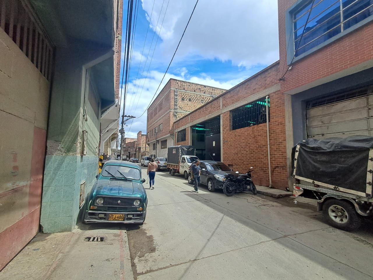 Bodega en arriendo Cundinamarca Bogotá Ewl Preciso 324 m2 Habitaciones 0 Baños 2 Garajes 0 Precio $7000000