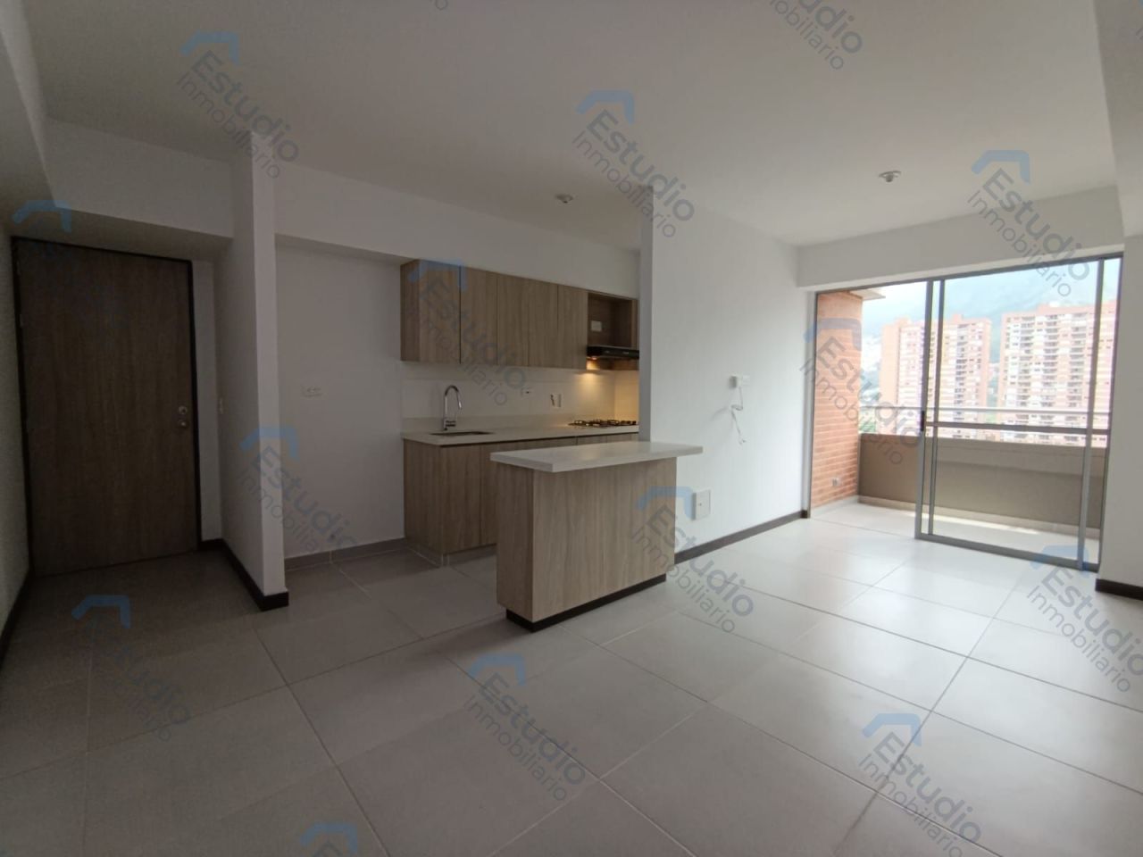 Apartamento en arriendo Antioquia Bello Parque Tulio Ospina 70 m2 Habitaciones 3 Baños 2 Garajes 1 Precio $2500000