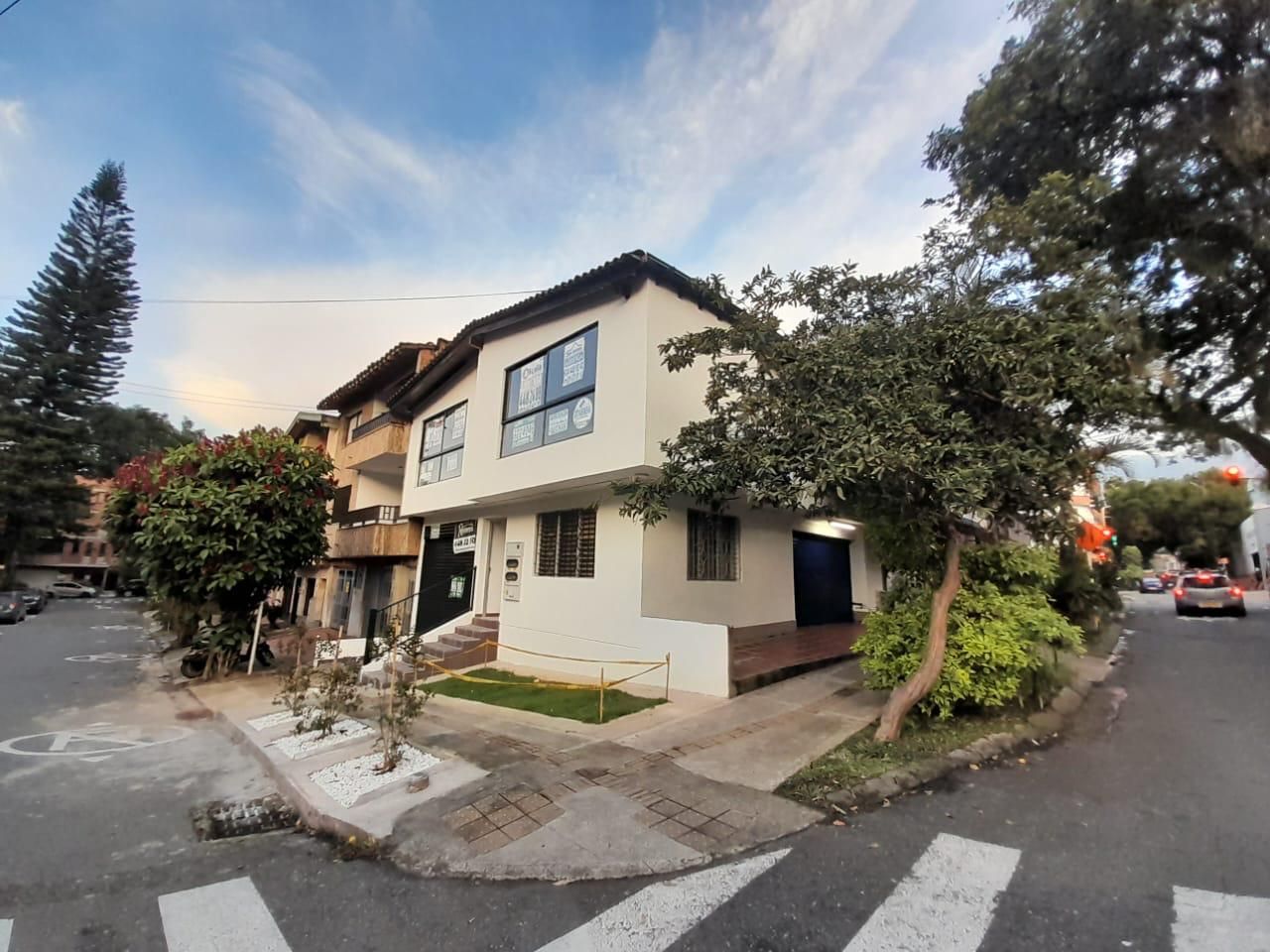 Local en arriendo Antioquia Envigado San Marcos 180 m2 Habitaciones 0 Baños 2 Garajes 0 Precio $8500000