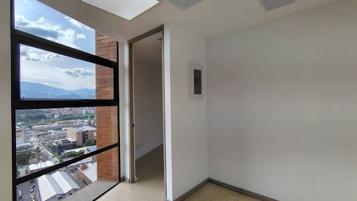 Consultorio en arriendo Antioquia Medellín San Diego 31 m2 Habitaciones 0 Baños 1 Garajes 1 Precio $4150000