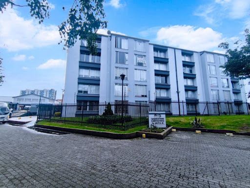 Apartamento en venta Cundinamarca Bogotá Rincon Del Norte 77 m2 Habitaciones 3 Baños 2 Garajes 1 Precio $320000000