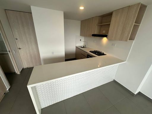 Apartamento en arriendo Antioquia Medellín Shellmar 70 m2 Habitaciones 3 Baños 2 Garajes 1 Precio $3700000