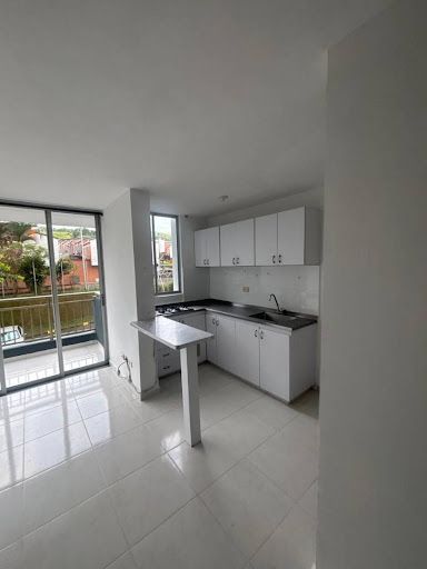 Apartamento en arriendo Risaralda Pereira Villa Verde 59 m2 Habitaciones 3 Baños 2 Garajes 1 Precio $1300000