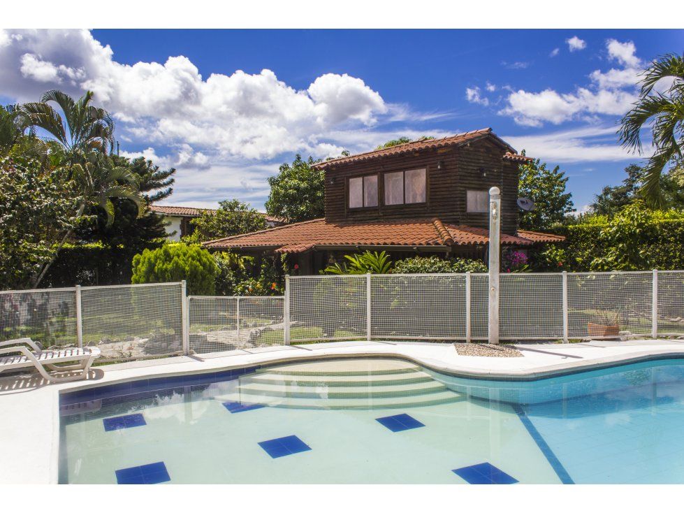 Casa Campestre en venta Tolima Ibagué Ibagué 300 m2 Habitaciones 4 Baños 4 Garajes 6 Precio $880000000