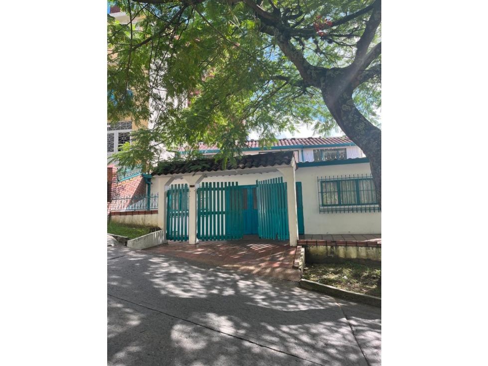 Casa en arriendo o venta Tolima Ibagué Libertador 501 m2 Habitaciones 5 Baños 5 Garajes 0 Precio venta $493000000 Precio arriendo $2500000