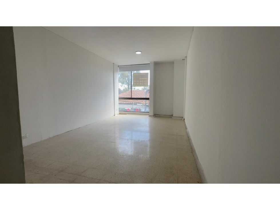 Oficina en arriendo Cundinamarca Bogotá El Vervenal 18 m2 Habitaciones 0 Baños 1 Garajes 0 Precio $1000000