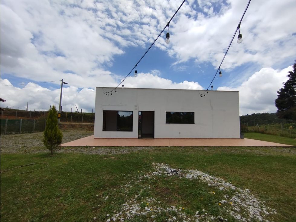 Casa Campestre en arriendo Antioquia Guarne Guarne 70 m2 Habitaciones 2 Baños 2 Garajes 2 Precio $2600000