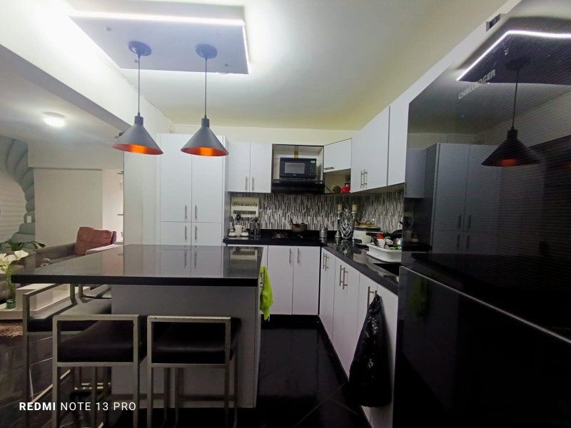Apartamento en venta Antioquia Medellín Aures No1 56 m2 Habitaciones 3 Baños 1 Garajes 0 Precio $245000000