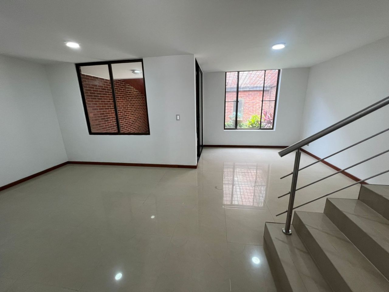 Casa en arriendo Valle Del Cauca Cali El Ingenio 150 m2 Habitaciones 4 Baños 3 Garajes 3 Precio $4800000