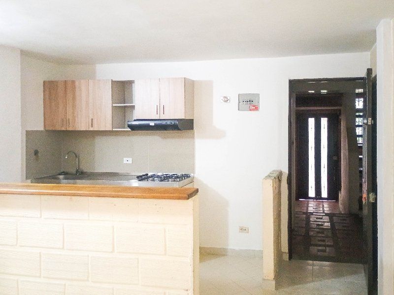 Apartaestudio en arriendo Antioquia Medellín Los Alcazares 53 m2 Habitaciones 1 Baños 1 Garajes 0 Precio $1750000