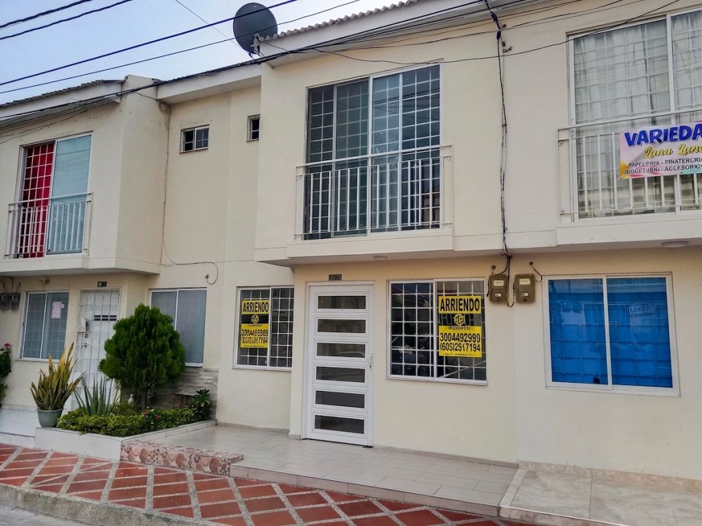 Casa en arriendo Atlántico Soledad La Central 70 m2 Habitaciones 3 Baños 2 Garajes 0 Precio $1260000