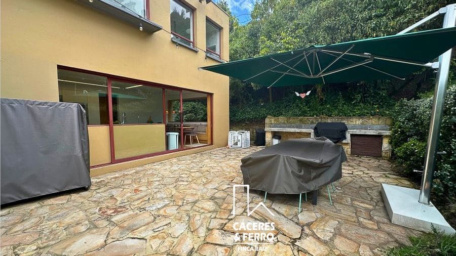 Casa en venta Cundinamarca Chía Chia 450 m2 Habitaciones 4 Baños 4 Garajes 4 Precio $3100000000