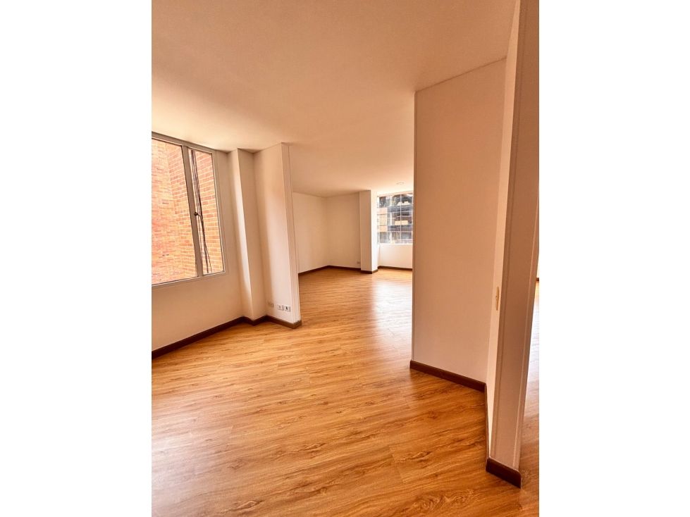 Apartamento en arriendo Cundinamarca Bogotá Chico Norte Et Iii 168 m2 Habitaciones 3 Baños 2 Garajes 2 Precio $8350000