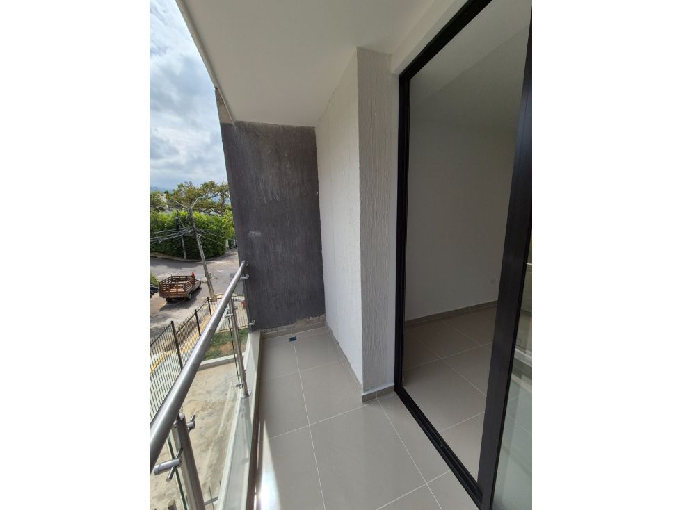 Apartamento en venta Santander Bucaramanga Lagos Del Cacique 70 m2 Habitaciones 2 Baños 2 Garajes 1 Precio $380000000
