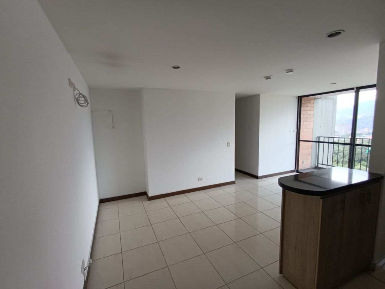 Apartamento en arriendo Antioquia Itagüí Santa Catalina 70 m2 Habitaciones 3 Baños 2 Garajes 1 Precio $2500000