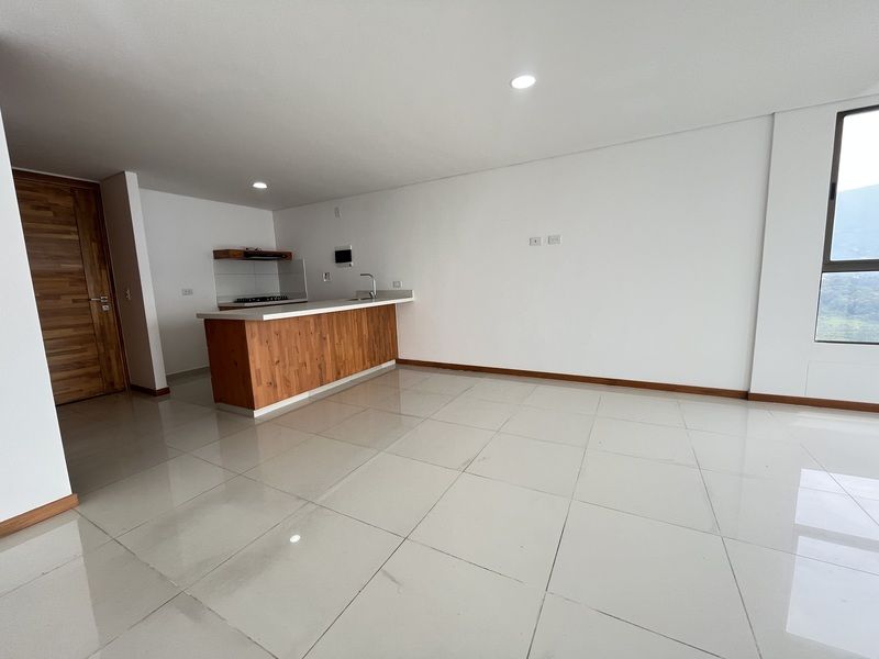 Apartamento en arriendo Antioquia Sabaneta Sabaneta 70 m2 Habitaciones 2 Baños 2 Garajes 1 Precio $2800000