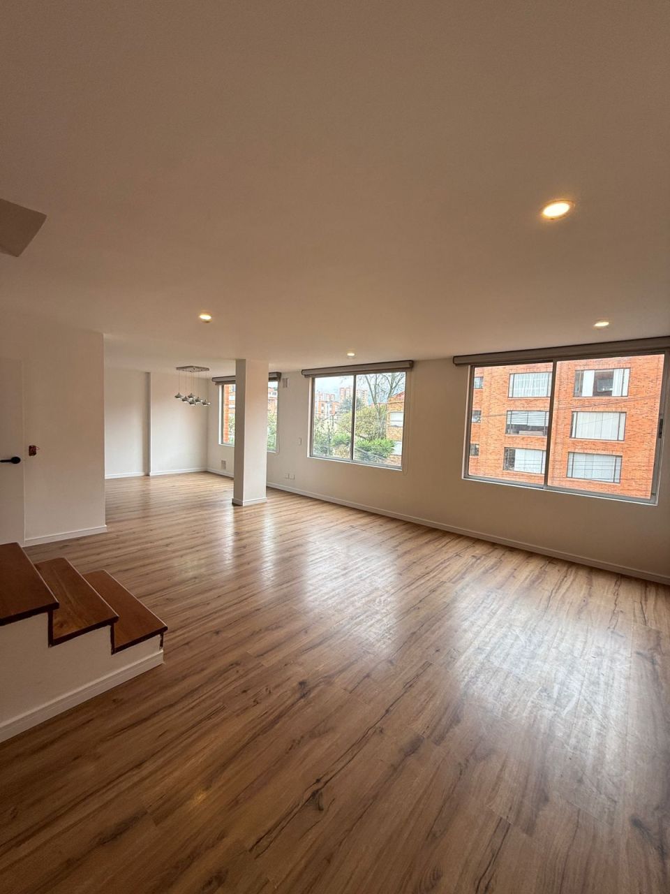 Apartamento en arriendo Cundinamarca Bogotá Caobos Salazar 120 m2 Habitaciones 3 Baños 3 Garajes 2 Precio $4800000