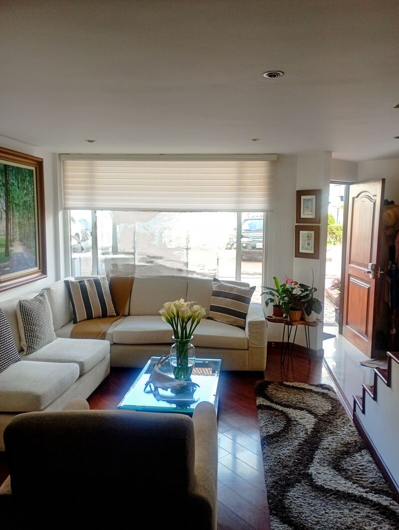 Casa en venta Cundinamarca Bogotá Acacias Usaquen 127 m2 Habitaciones 3 Baños 3 Garajes 2 Precio $665000000