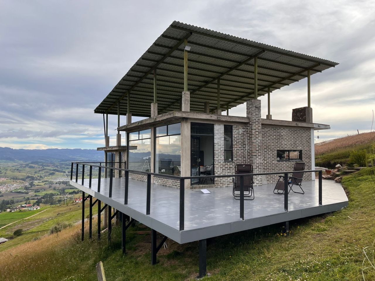 Casa en venta Cundinamarca Chocontá Choconta 180 m2 Habitaciones 1 Baños 2 Garajes 4 Precio $550000000