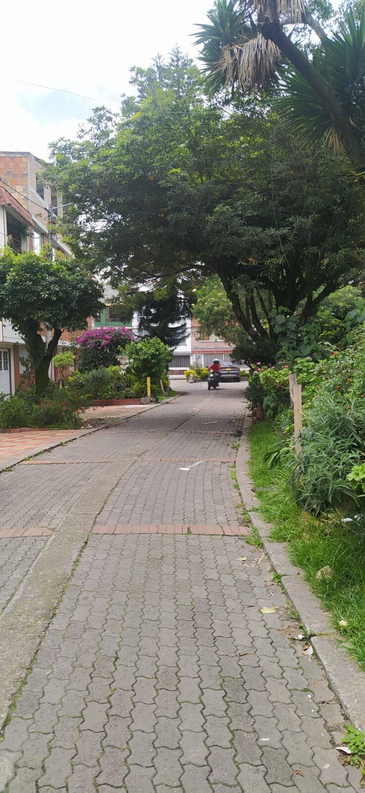 Casa en venta Cundinamarca Bogotá Los Monjes 227 m2 Habitaciones 7 Baños 4 Garajes 1 Precio $698000000