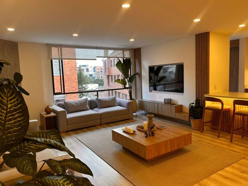 Apartamento en arriendo Cundinamarca Bogotá Santa Barbara Occidental 148 m2 Habitaciones 4 Baños 2 Garajes 2 Precio $9050000