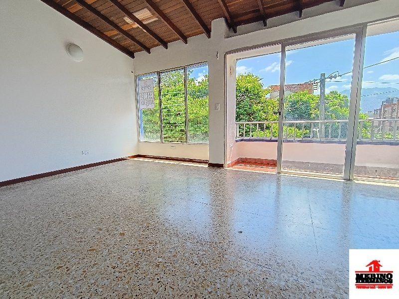 Apartaestudio en arriendo Antioquia Medellín Santa Rosa De Lima 50 m2 Habitaciones 1 Baños 1 Garajes 0 Precio $1850000