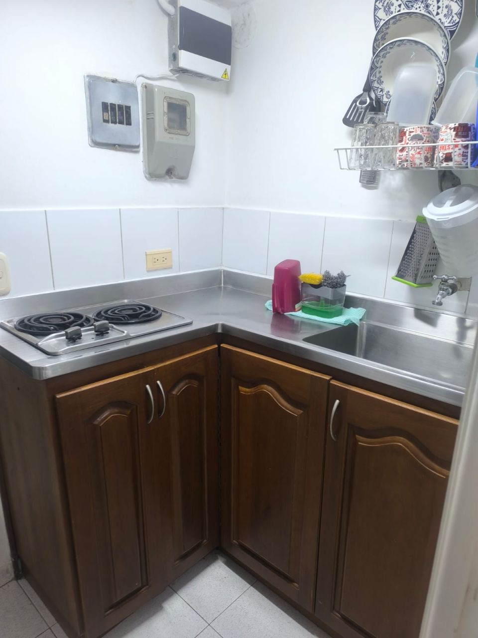 Apartaestudio en arriendo Antioquia Medellín Rosales 22 m2 Habitaciones 1 Baños 1 Garajes 0 Precio $1500000