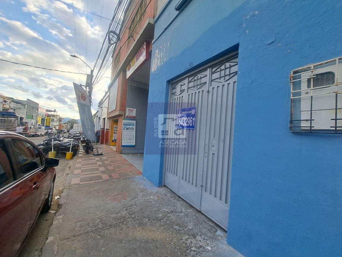 Local en arriendo Santander Bucaramanga Granada 25 m2 Habitaciones 0 Baños 0 Garajes 0 Precio $900000