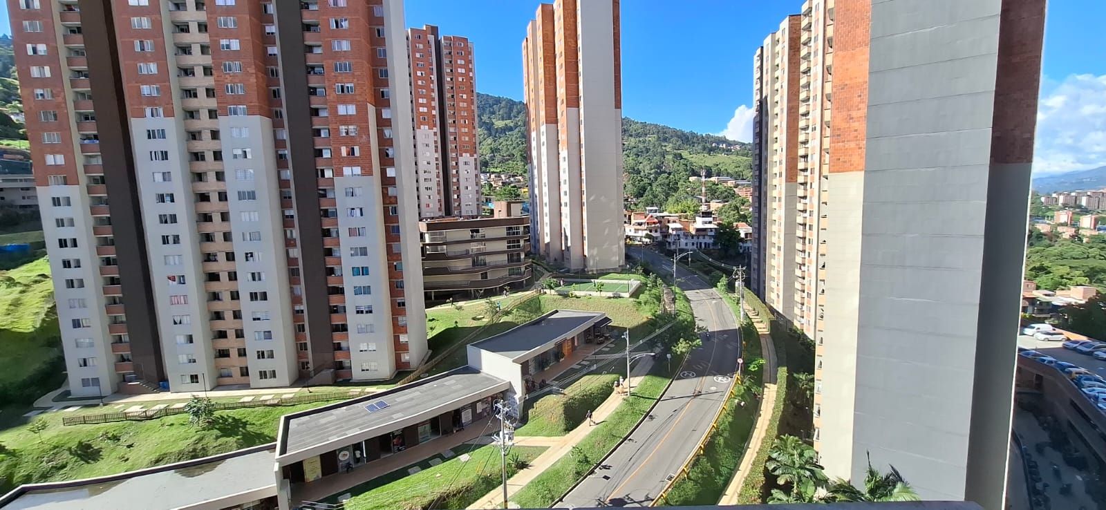 Apartamento en arriendo Antioquia Medellín Pajarito 49 m2 Habitaciones 3 Baños 1 Garajes 0 Precio $1600000