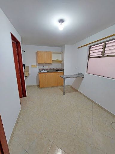 Apartaestudio en arriendo Antioquia Medellín Cristobal 30 m2 Habitaciones 1 Baños 1 Garajes 1 Precio $1300000