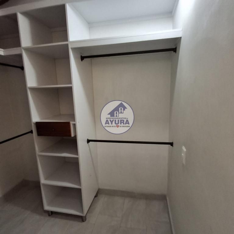 Apartamento en arriendo Antioquia Envigado Obrero 150 m2 Habitaciones 1 Baños 1 Garajes 0 Precio $2300000