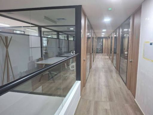 Oficina en arriendo Antioquia Medellín Cuarta Brigada 7 m2 Habitaciones 0 Baños 1 Garajes 0 Precio $1500000