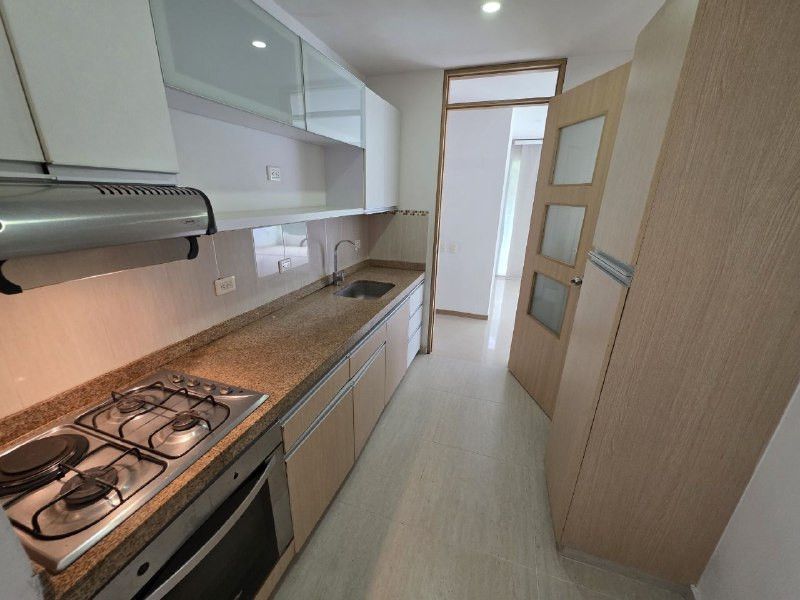 Apartamento en venta Valle Del Cauca Cali Ciudad Capri 90 m2 Habitaciones 3 Baños 2 Garajes 0 Precio $500000000