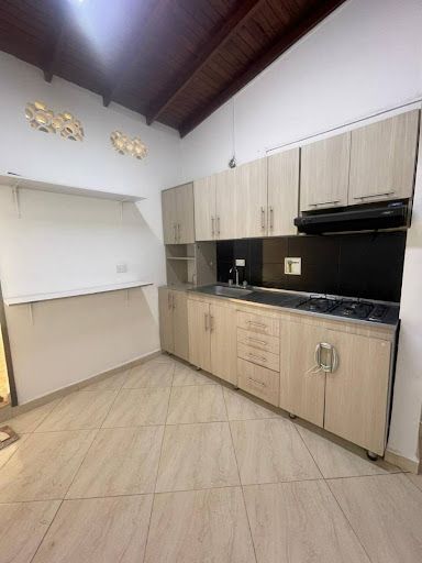 Casa en arriendo Antioquia Medellín Estadio 100 m2 Habitaciones 4 Baños 2 Garajes 0 Precio $3200000
