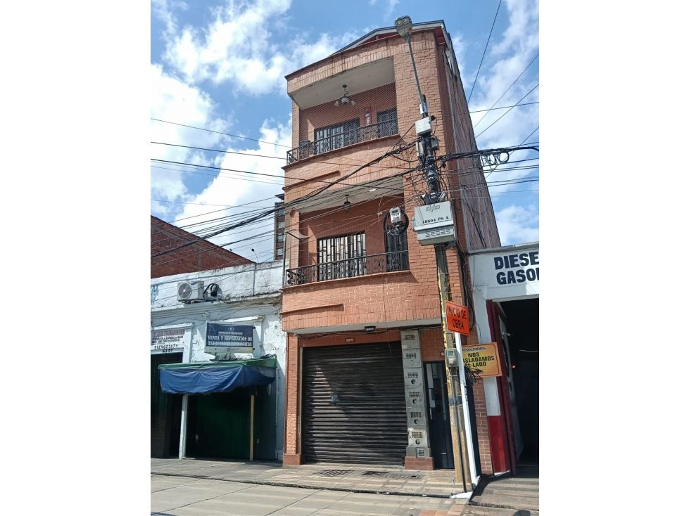 Bodega en arriendo Antioquia Medellín Jesus Nazareno 105 m2 Habitaciones 0 Baños 2 Garajes 0 Precio $6500000