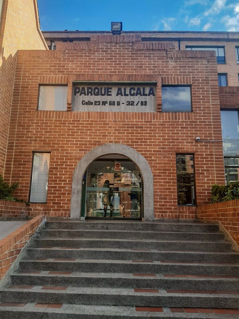 Apartamento en arriendo Cundinamarca Bogotá Parque Alcala 82 m2 Habitaciones 3 Baños 2 Garajes 1 Precio $2970000