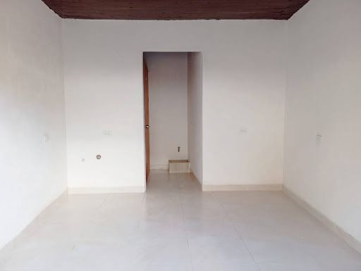 Local en arriendo Antioquia Rionegro Alto Del Medio 20 m2 Habitaciones 0 Baños 1 Garajes 0 Precio $1200000