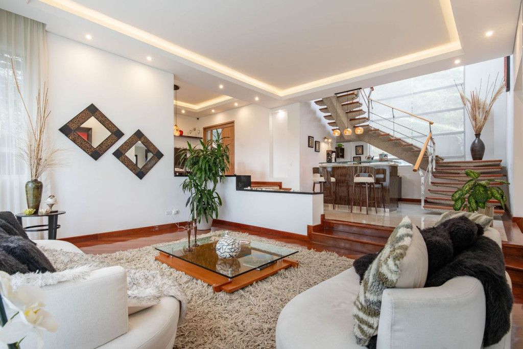 Casa en arriendo Cundinamarca Sopó Sopó 450 m2 Habitaciones 4 Baños 6 Garajes 6 Precio $17000000
