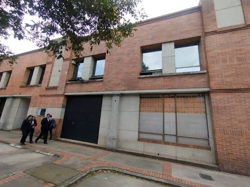 Bodega en venta Cundinamarca Bogotá Los Álamos 320 m2 Habitaciones 0 Baños 3 Garajes 0 Precio $800000000