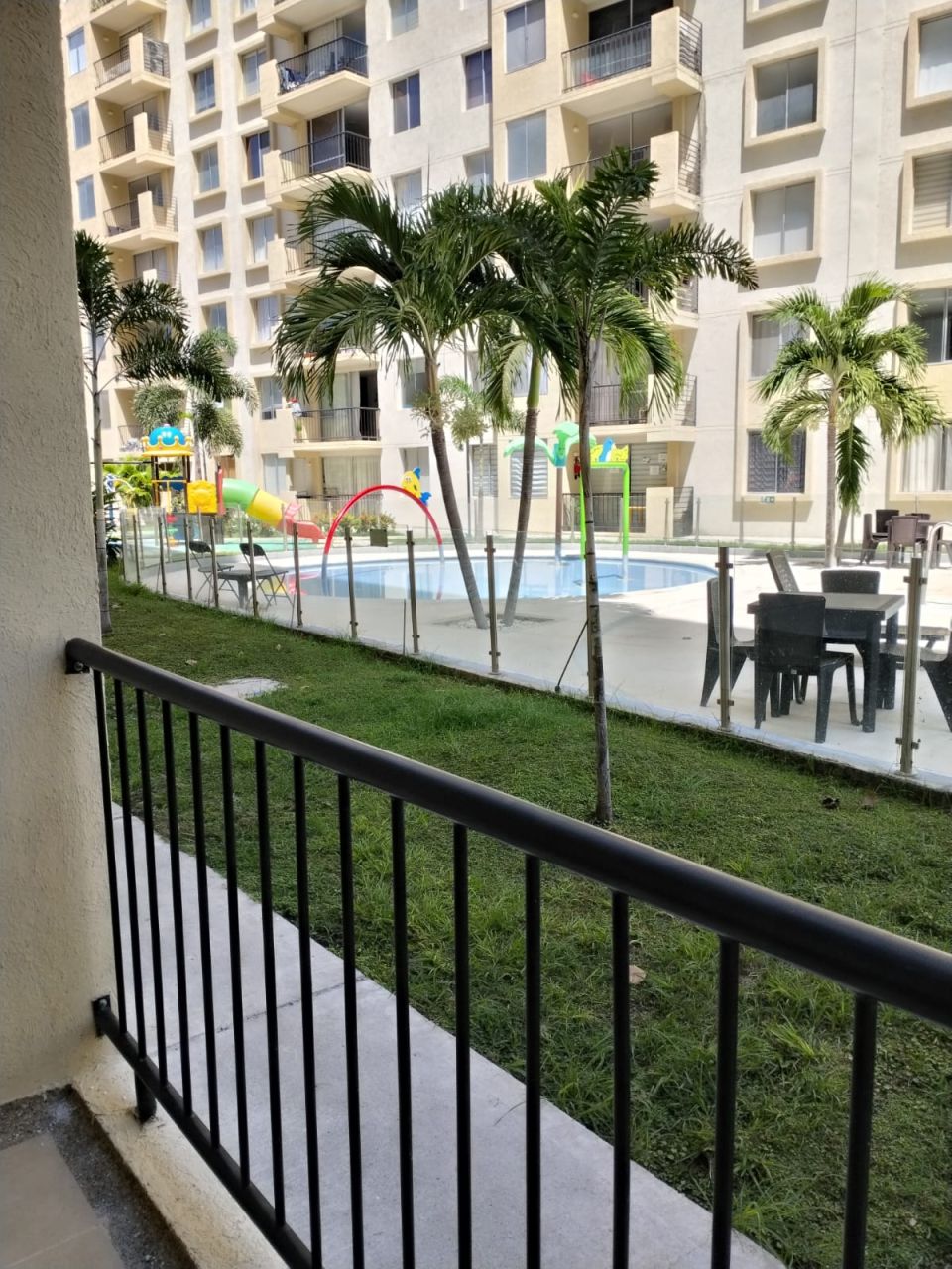 Apartamento en arriendo Cundinamarca Girardot Ub Parques De Andalucia 61 m2 Habitaciones 2 Baños 2 Garajes 1 Precio $1100000