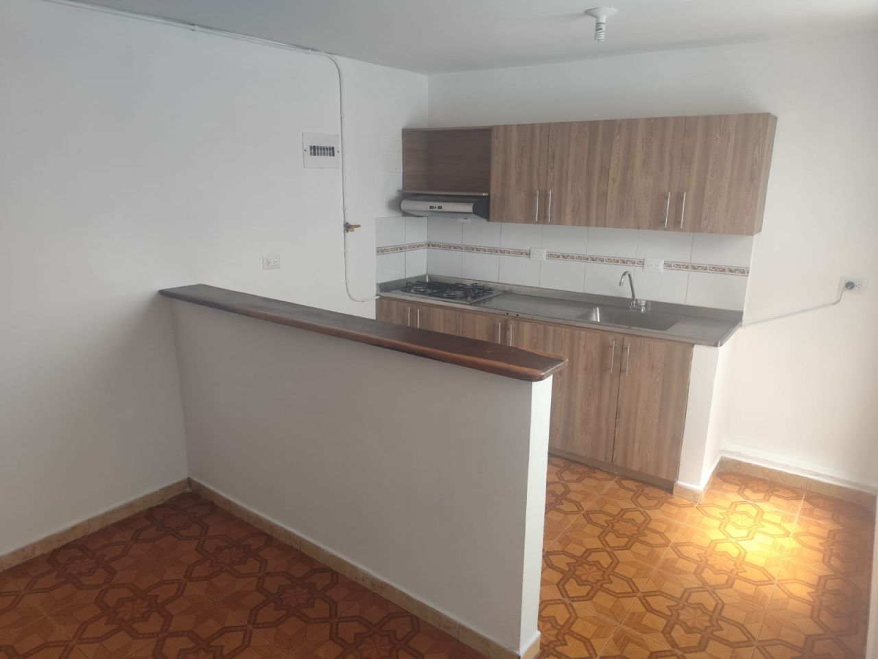 Apartamento en arriendo Antioquia Medellín Sucre 81 m2 Habitaciones 3 Baños 2 Garajes 0 Precio $1600000