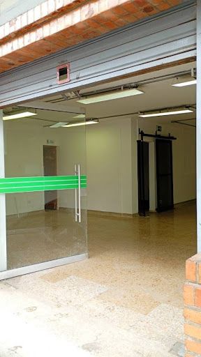 Local en arriendo Cundinamarca Bogotá El Liston 100 m2 Habitaciones 0 Baños 1 Garajes 0 Precio $6999000