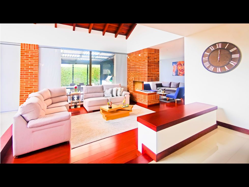 Casa Campestre en venta Cundinamarca Cajicá Cajica 300 m2 Habitaciones 3 Baños 2 Garajes 3 Precio $1800000000